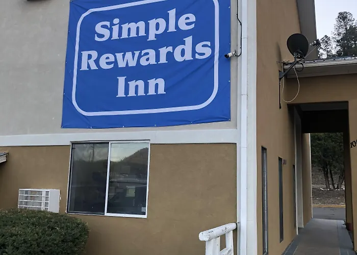 Simple Rewards Inn
